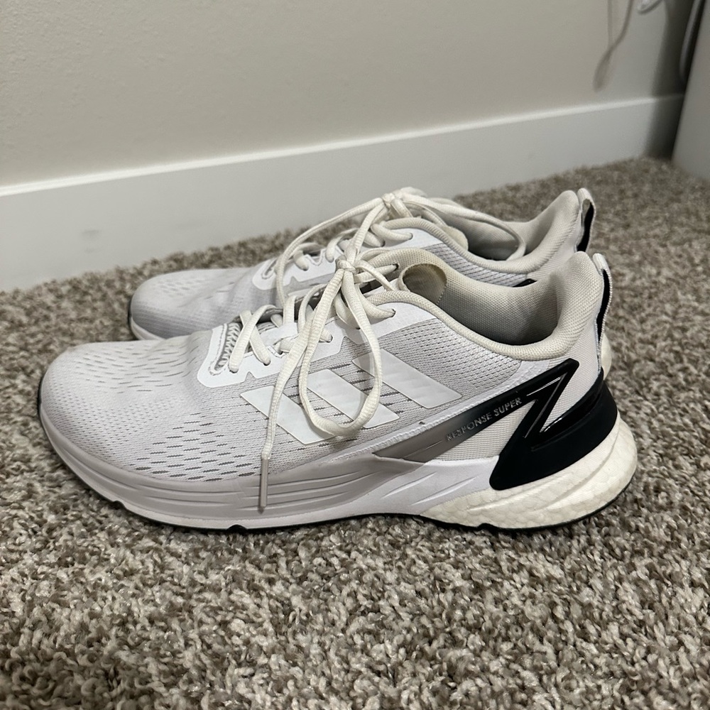 Running Shoe